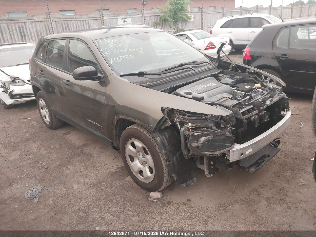 2015 JEEP CHEROKEE SPORT thumbnail 2