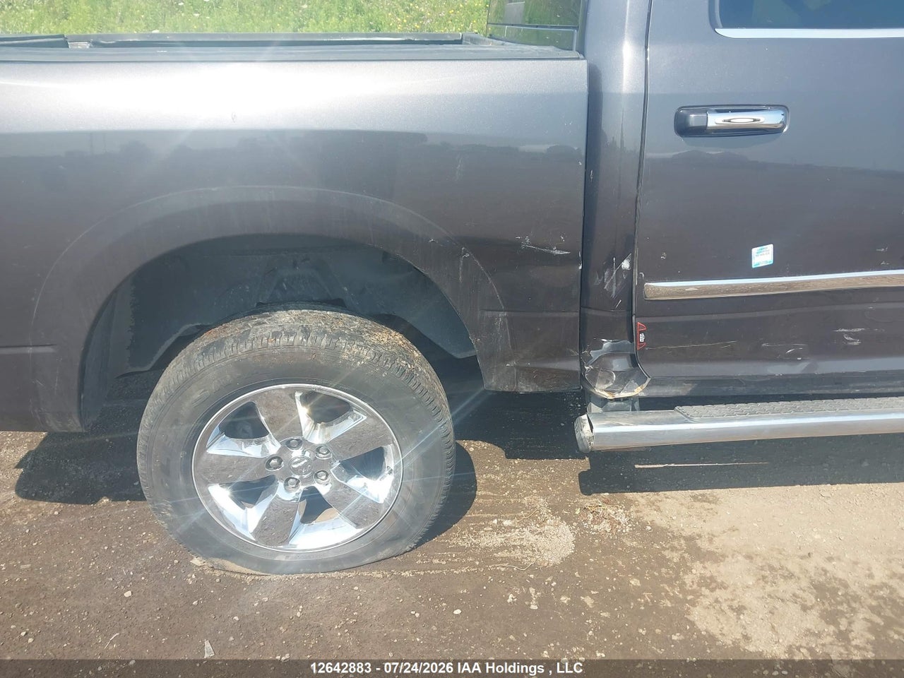 2015 RAM 1500 SLT thumbnail 7