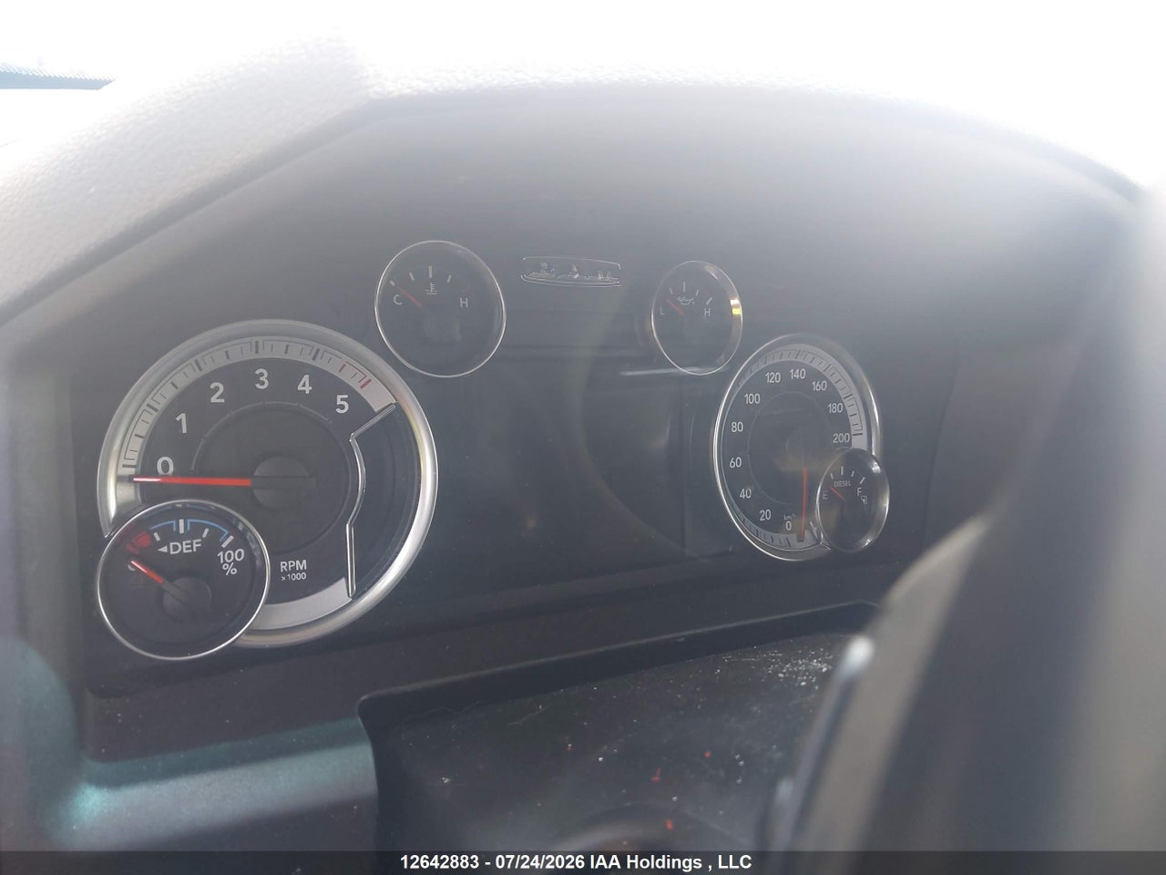 2015 RAM 1500 SLT thumbnail 8