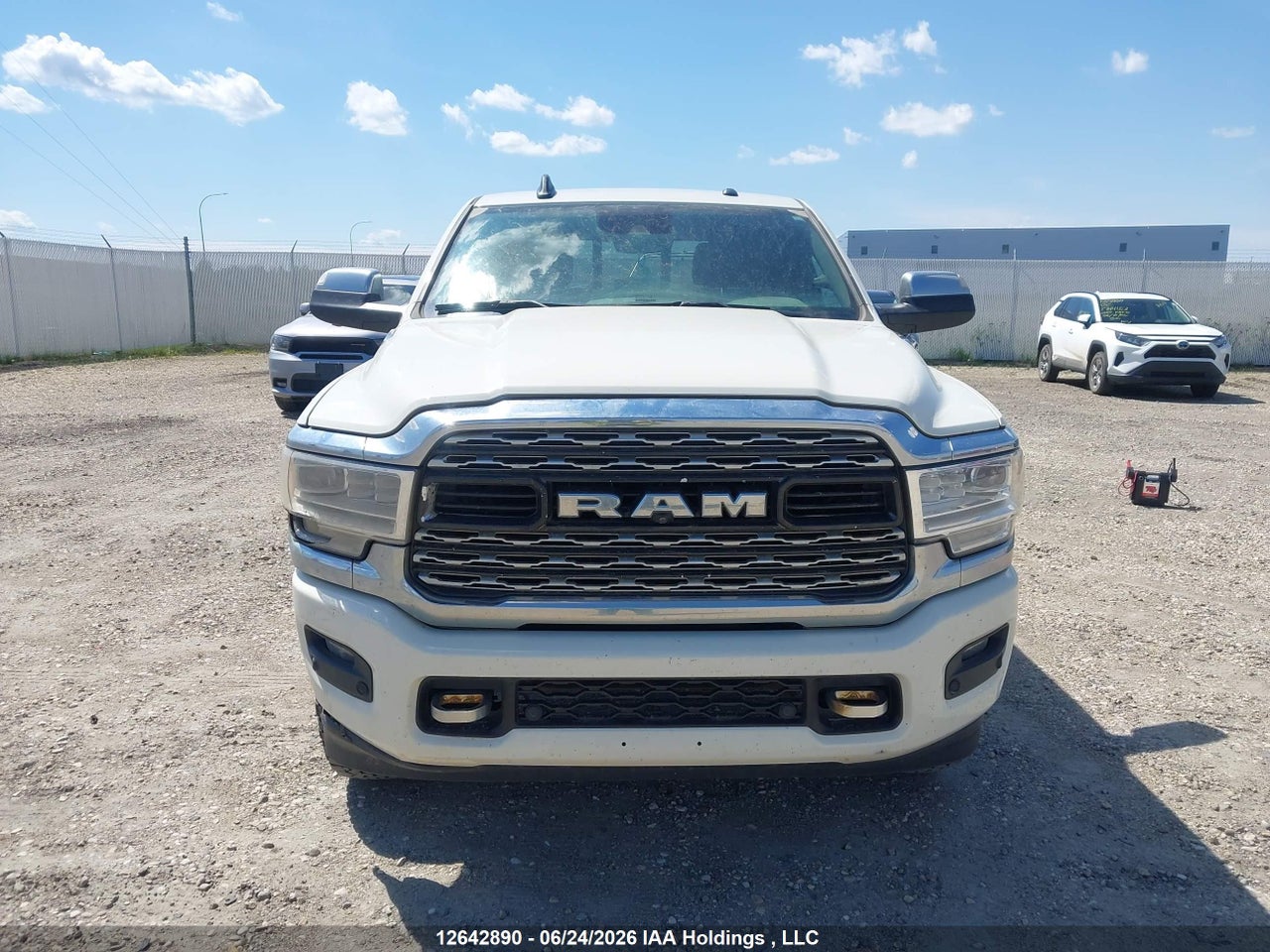 2019 RAM 2500 LIMITED thumbnail 12