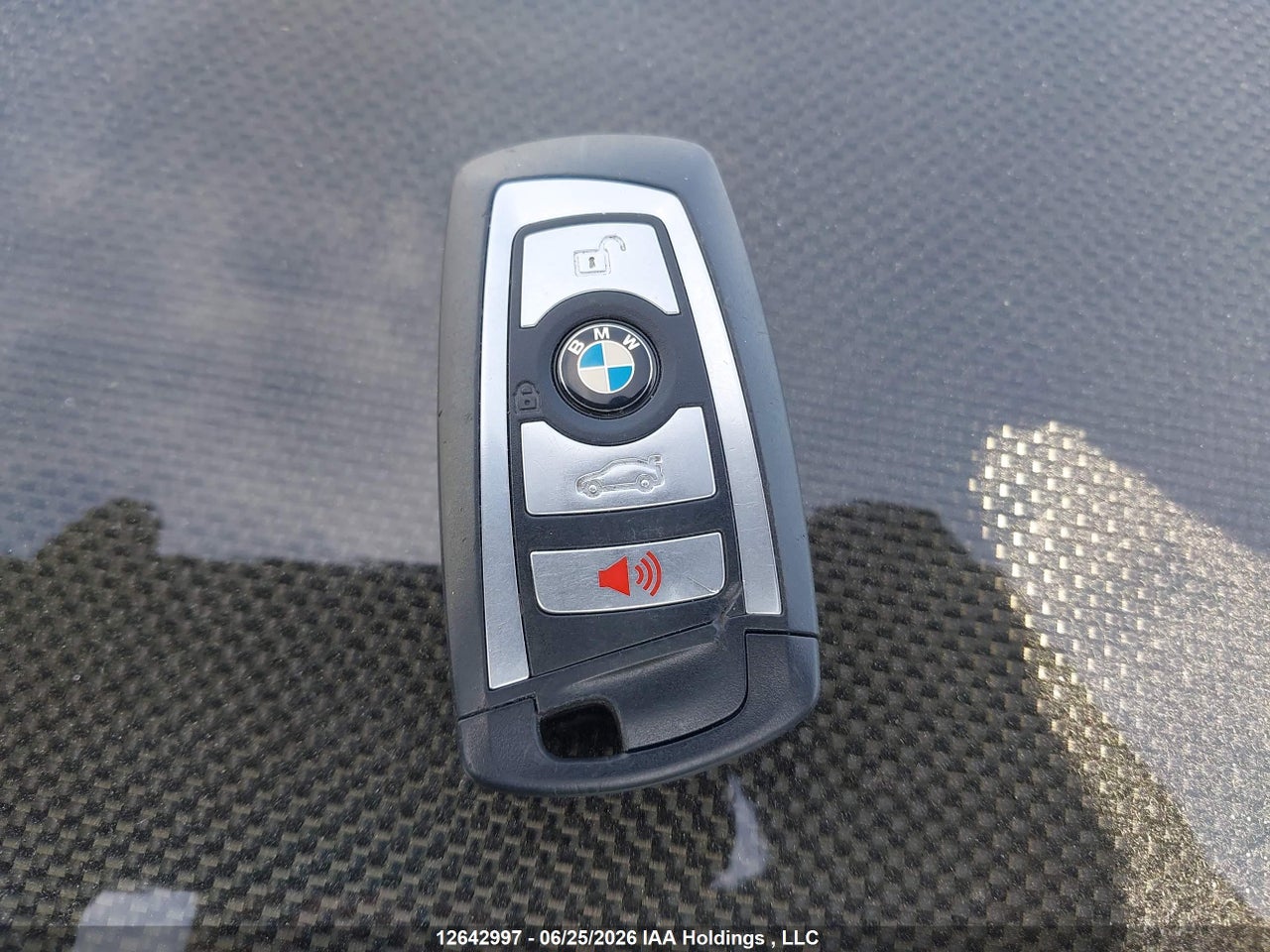 2015 BMW M4 thumbnail 12