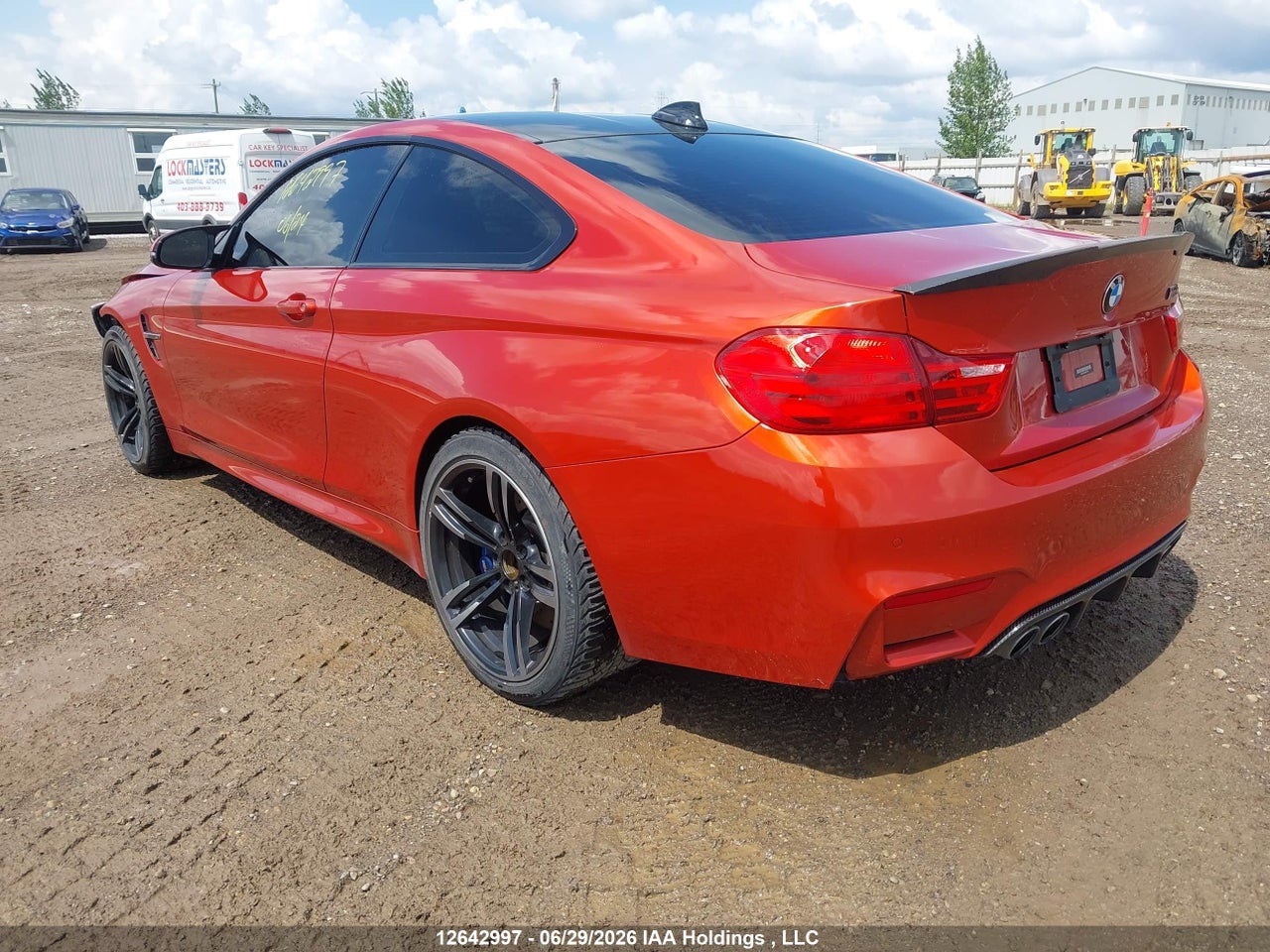 2015 BMW M4 thumbnail 4