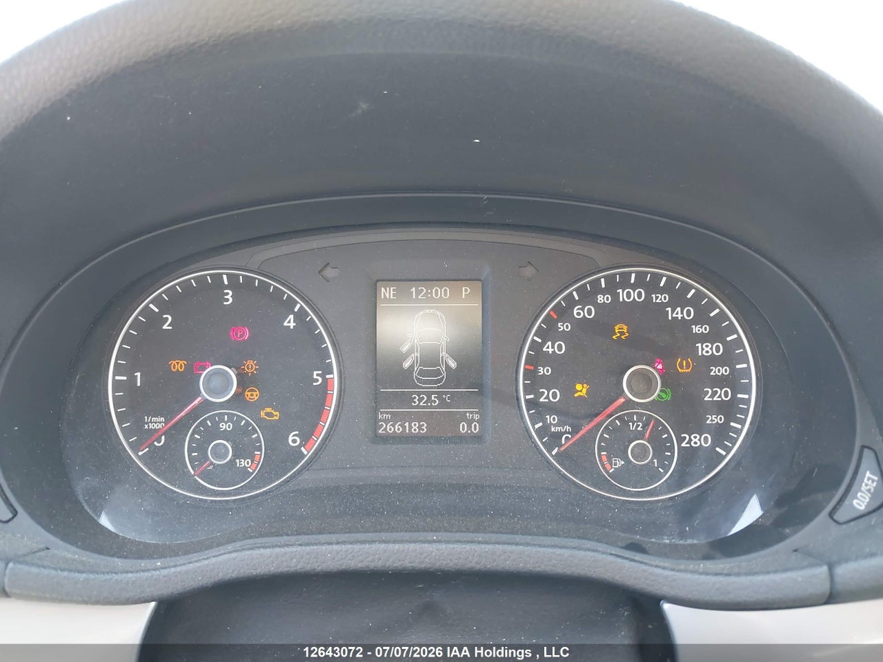 2012 VOLKSWAGEN PASSAT thumbnail 8