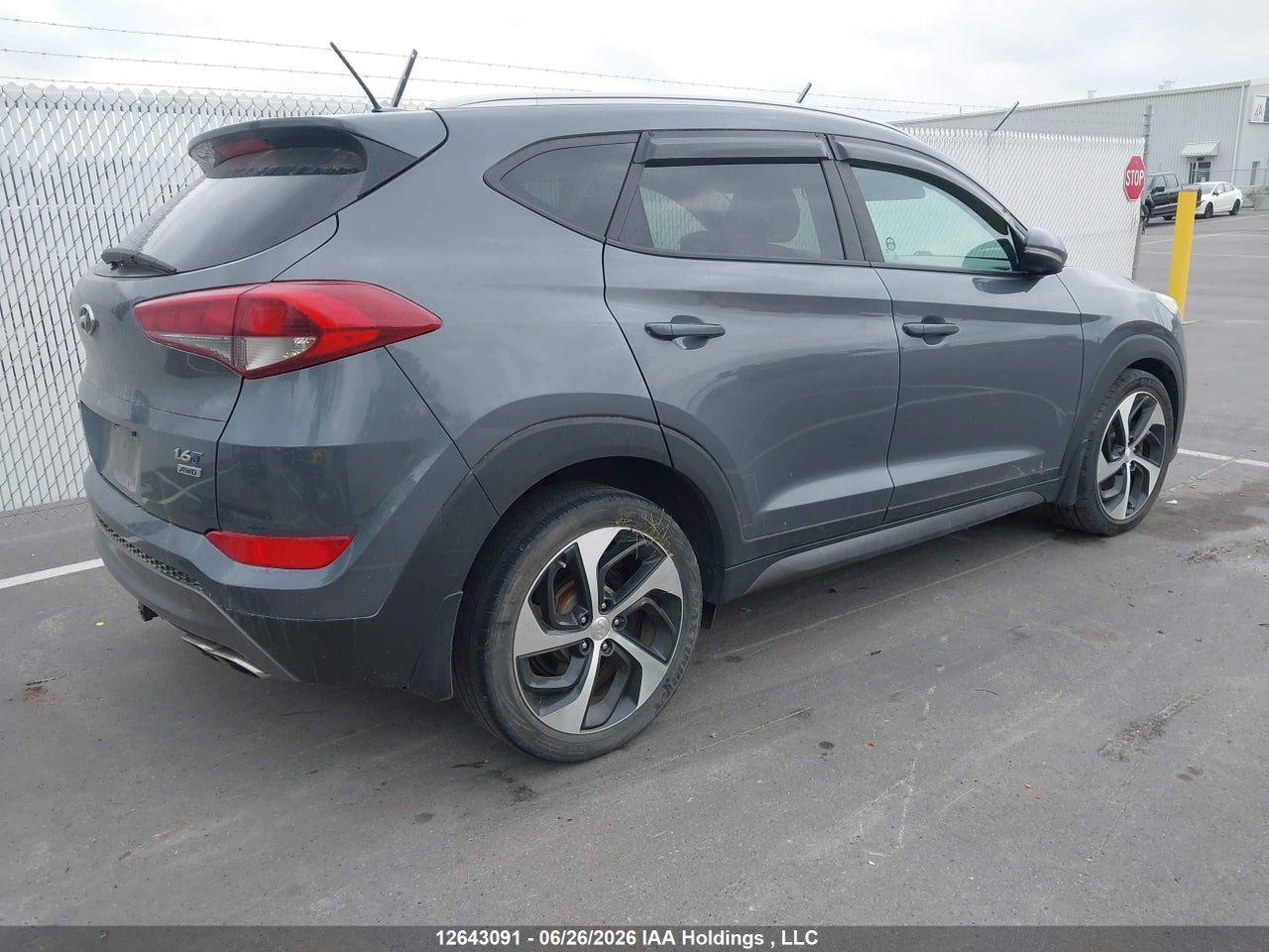 2016 HYUNDAI TUCSON LIMITED/SPORT AND ECO/SE thumbnail 5