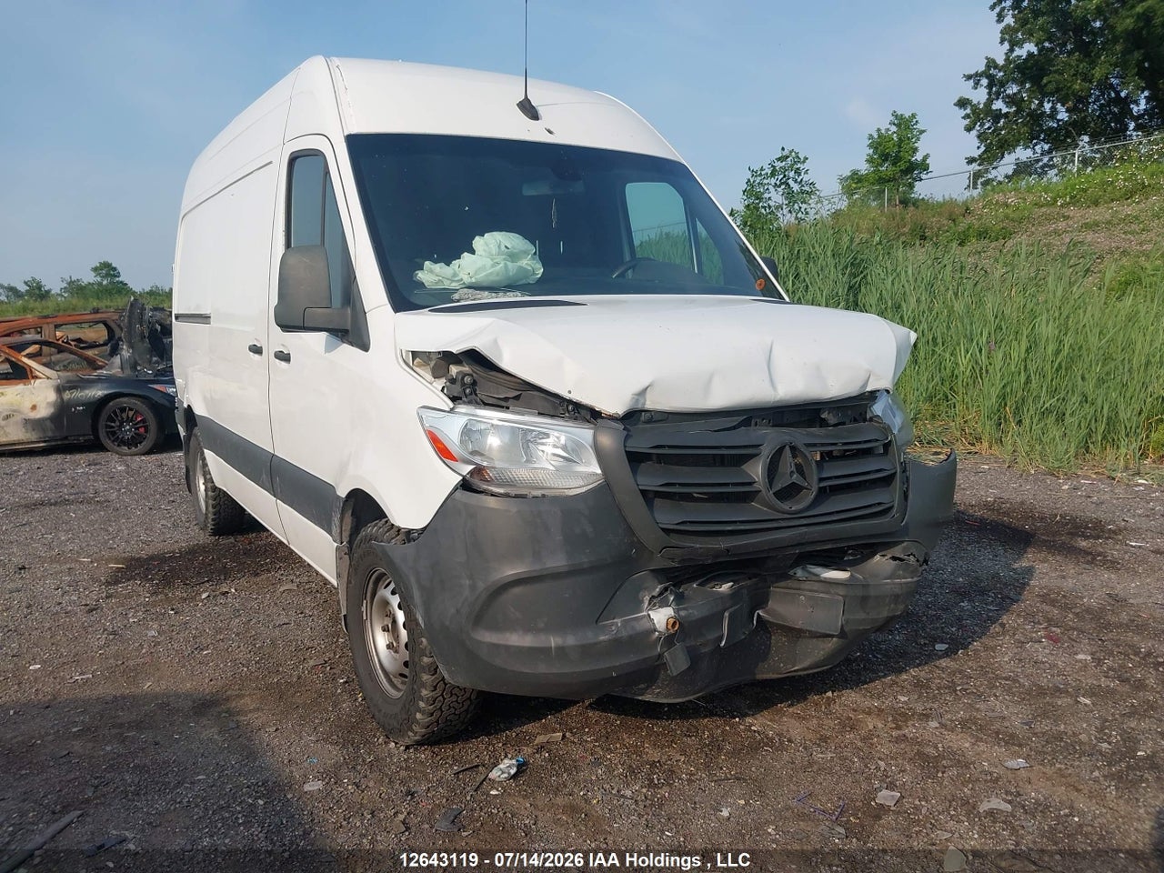 2020 MERCEDES BENZ SPRINTER 2500 STANDARD ROOF V6 thumbnail 2