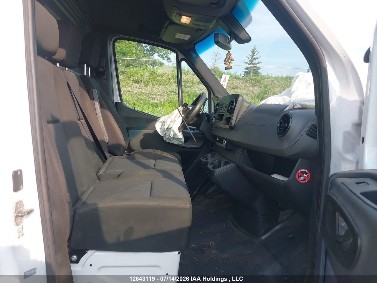 2020 MERCEDES BENZ SPRINTER 2500 STANDARD ROOF V6 thumbnail 6