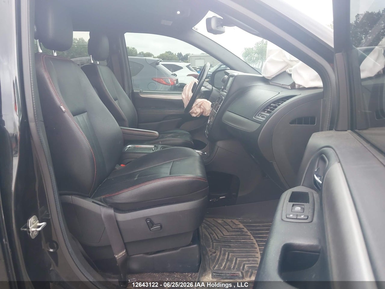 2019 DODGE GRAND CARAVAN GT thumbnail 6