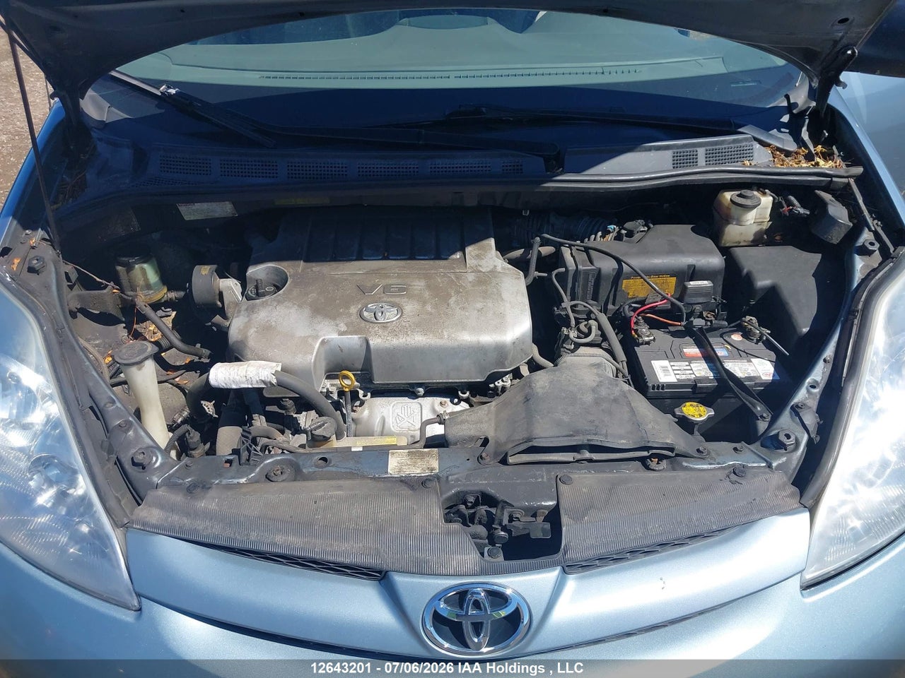 2010 TOYOTA SIENNA LE 8 PASSENGER thumbnail 11
