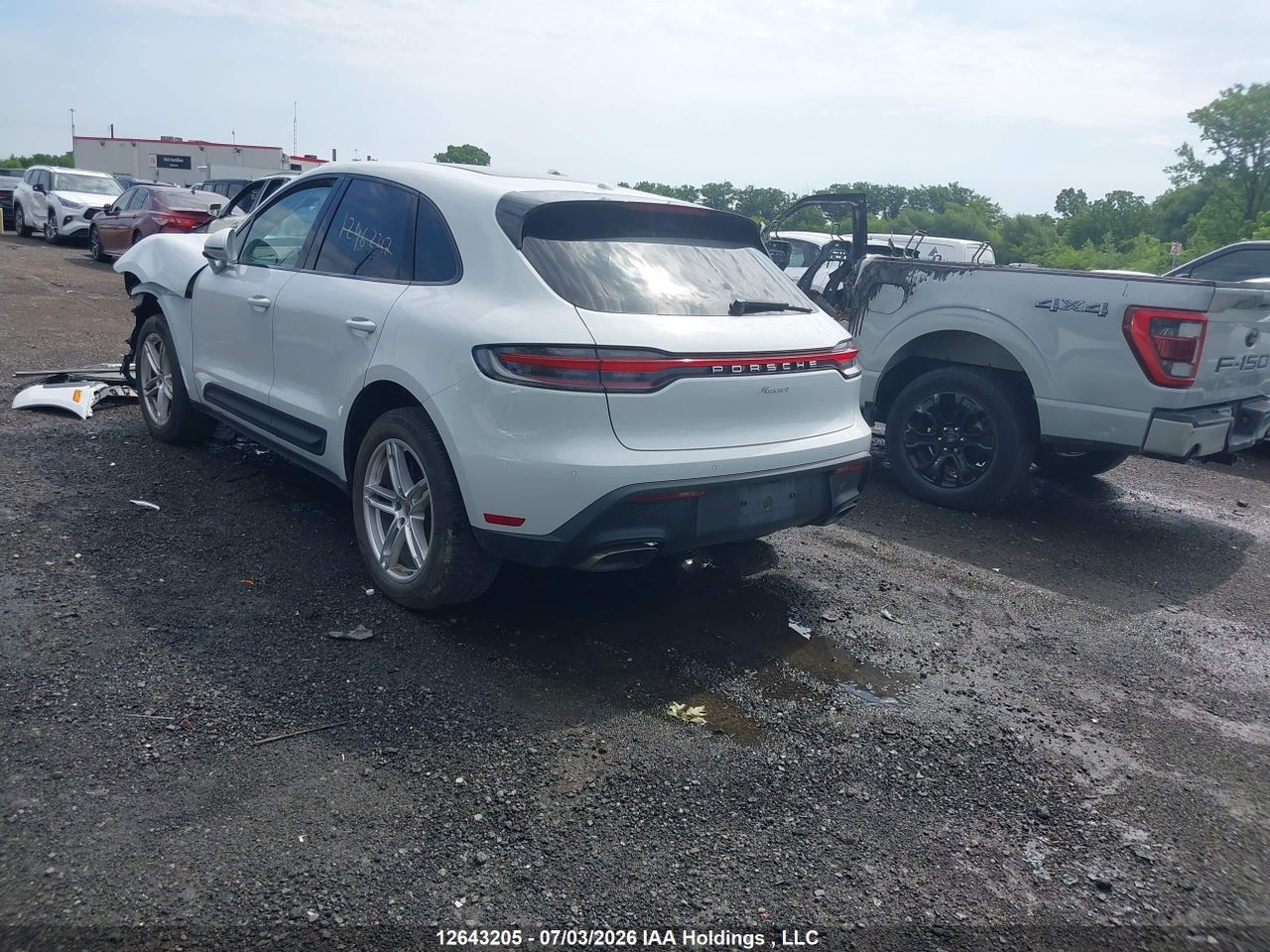 2022 PORSCHE MACAN thumbnail 4