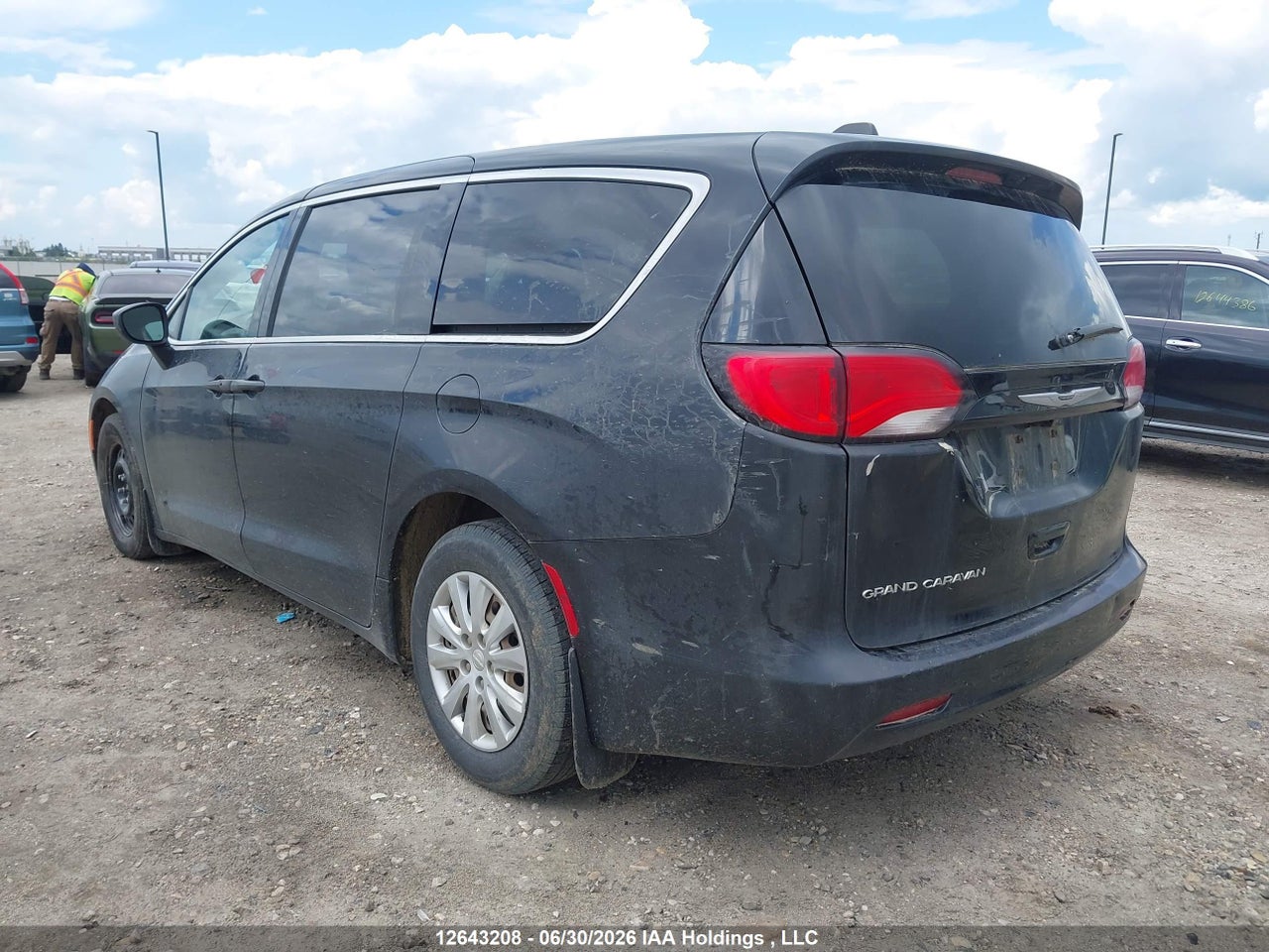 2021 CHRYSLER GRAND CARAVAN thumbnail 4