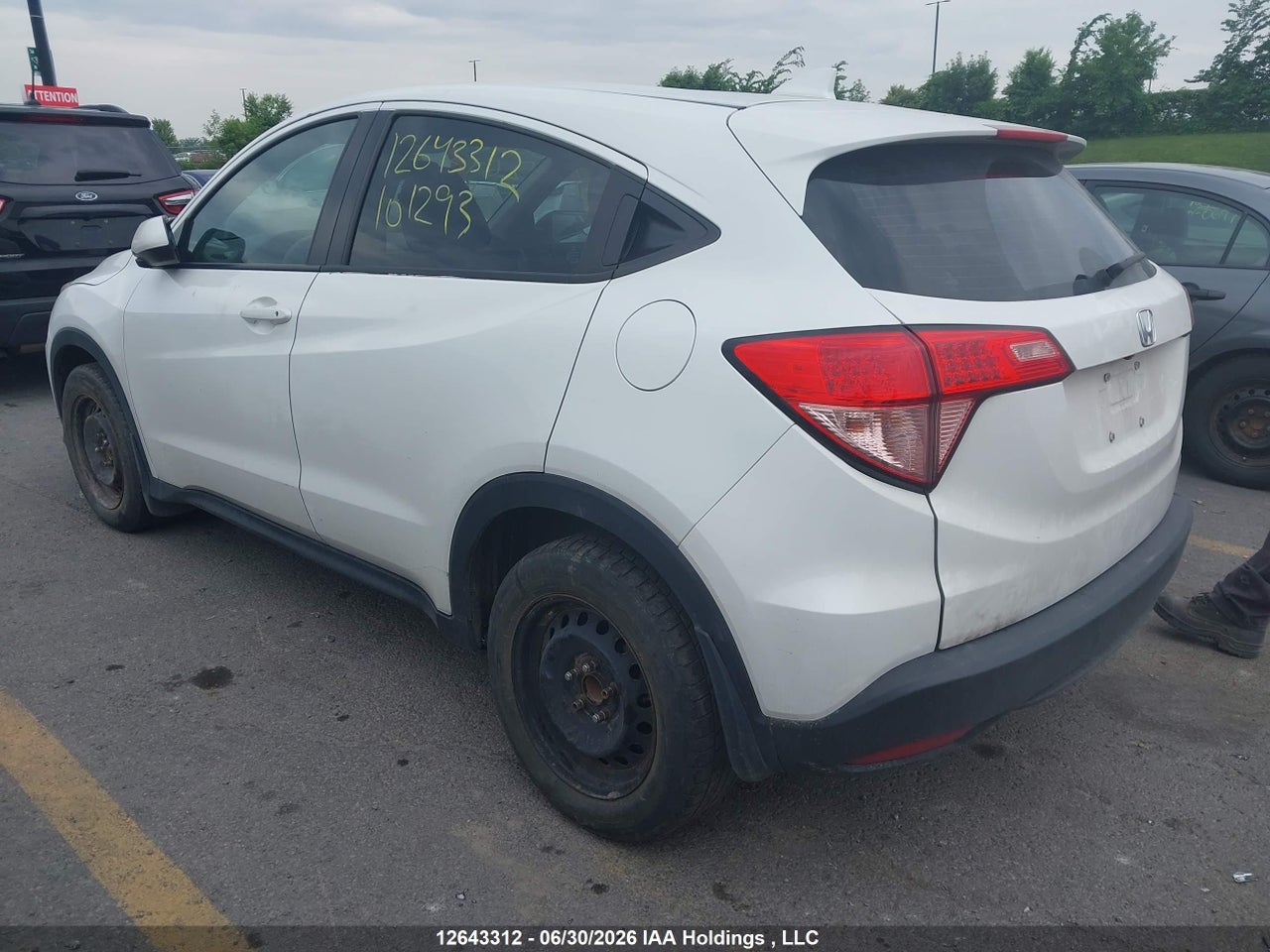 2017 HONDA HR-V thumbnail 4