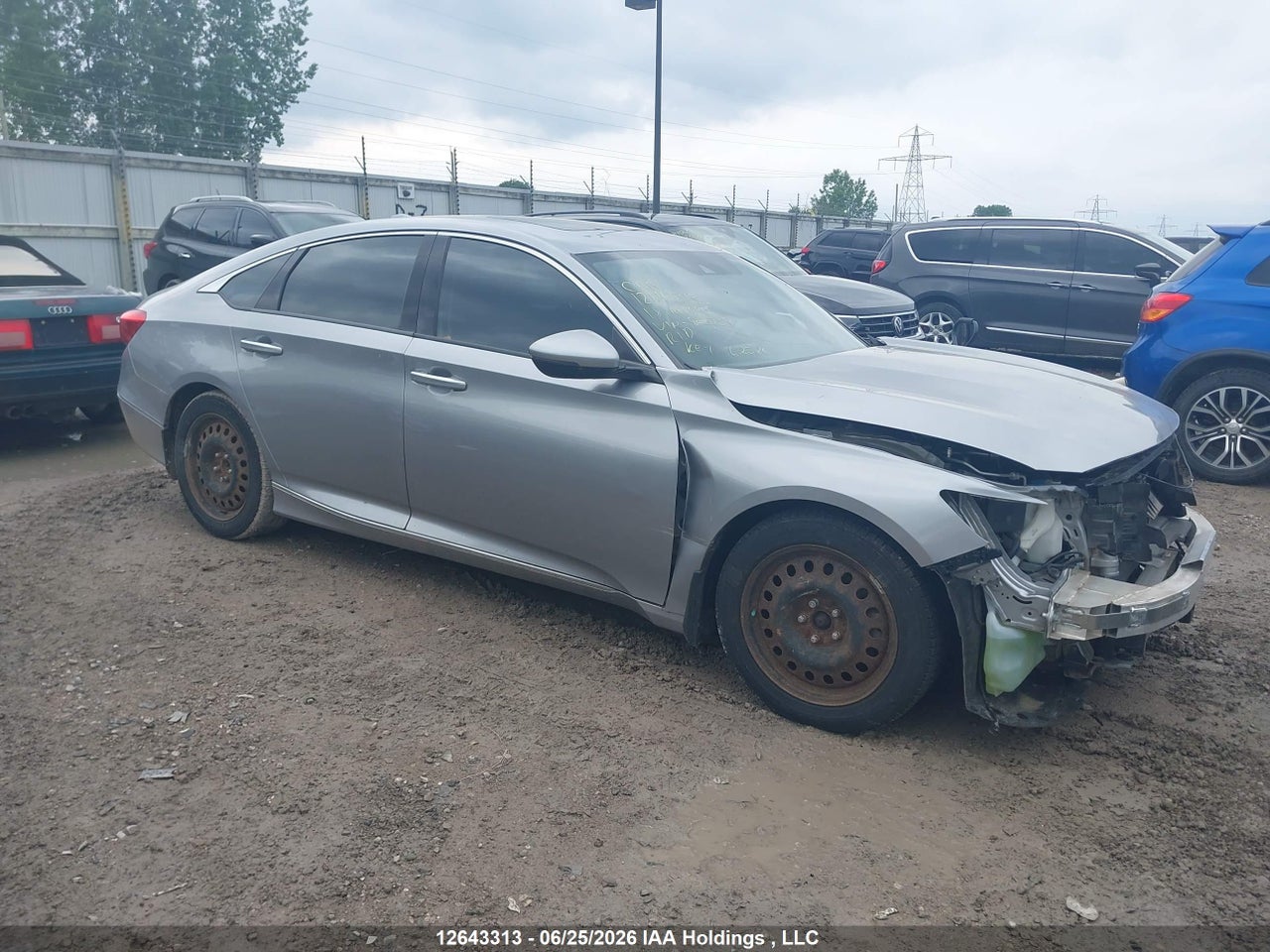 2018 HONDA ACCORD TOURING 2.0T thumbnail 2