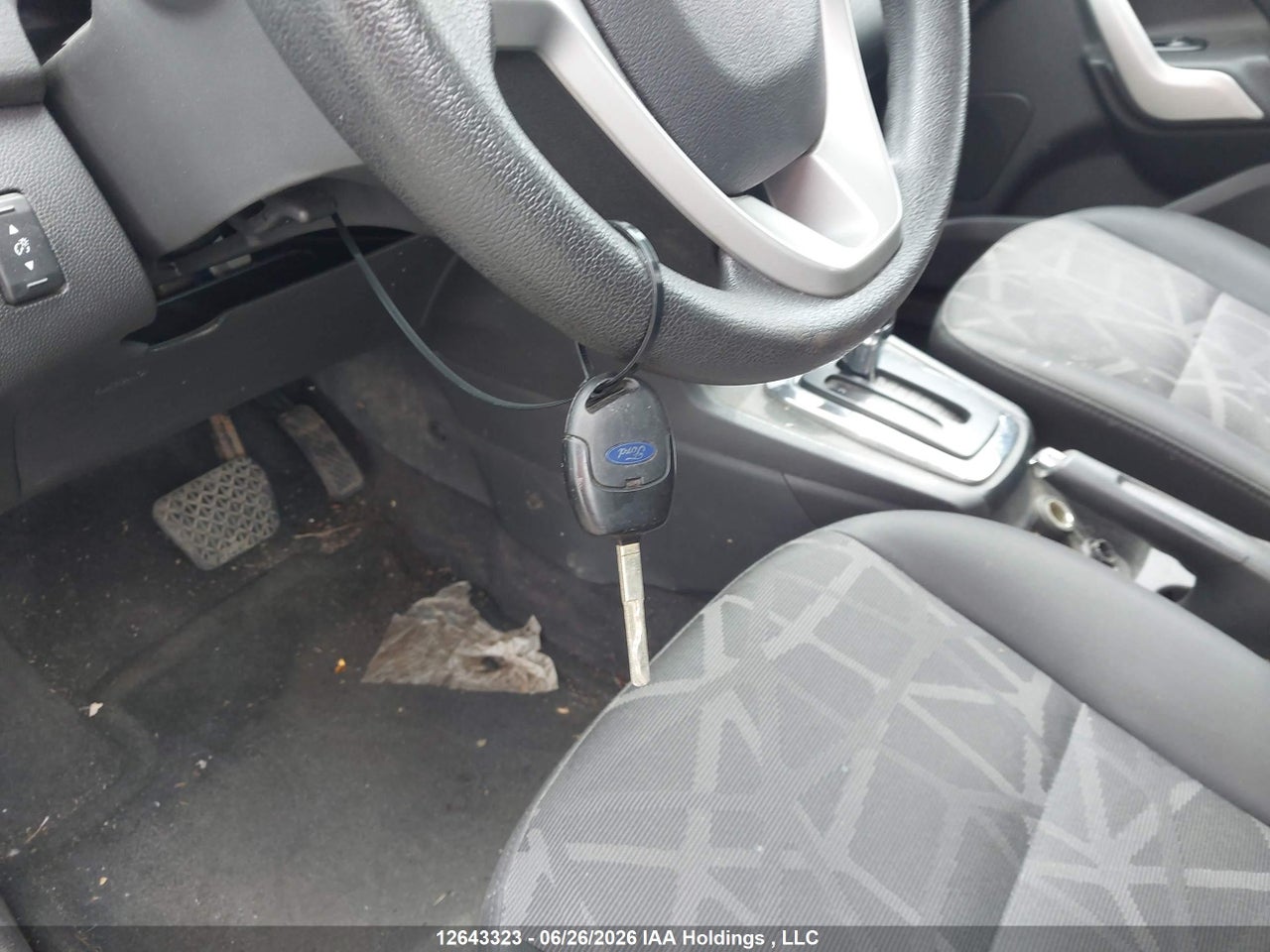 2013 FORD FIESTA SE thumbnail 12