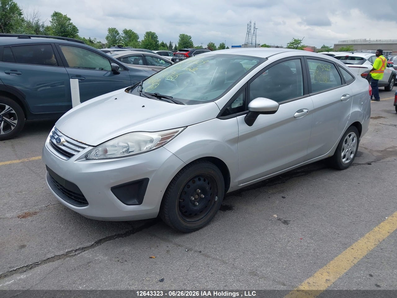2013 FORD FIESTA SE thumbnail 3