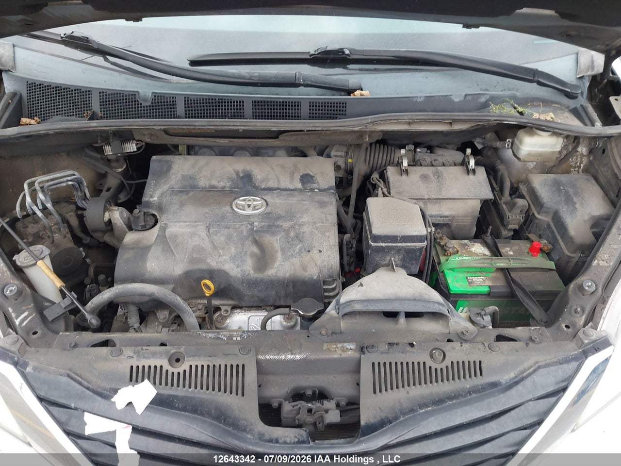 2012 TOYOTA SIENNA thumbnail 11