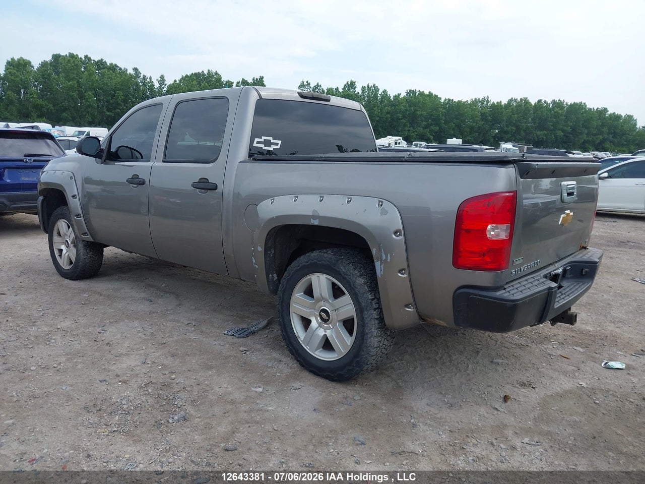 2009 CHEVROLET SILVERADO K1500 thumbnail 4