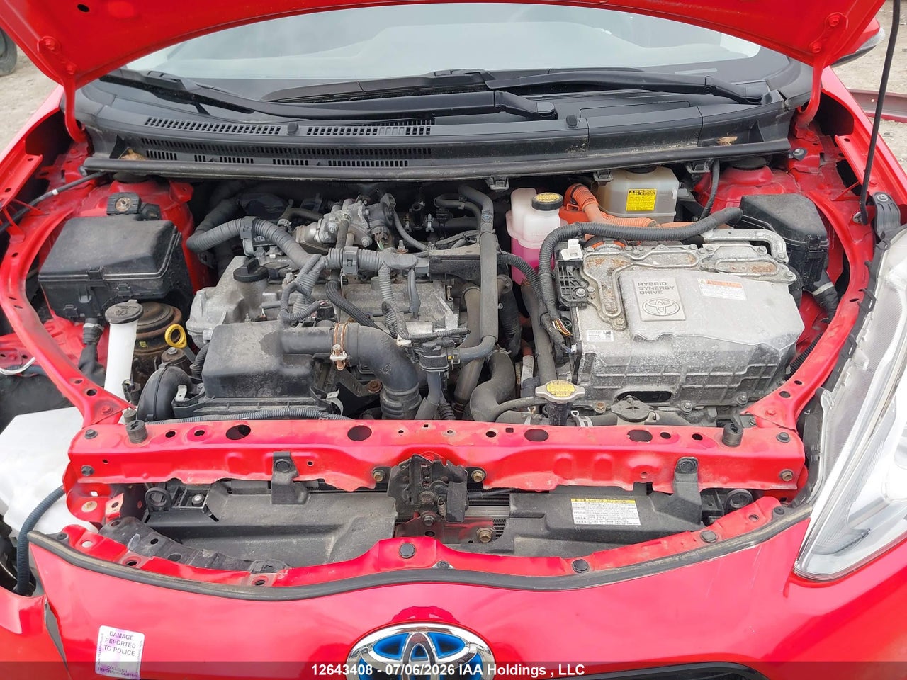 2015 TOYOTA Prius c thumbnail 11