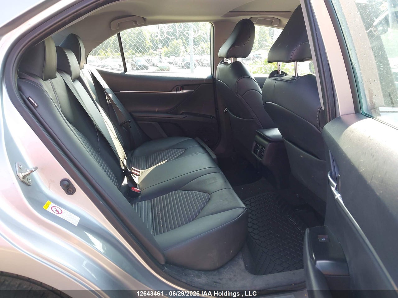 2019 TOYOTA CAMRY SE thumbnail 9