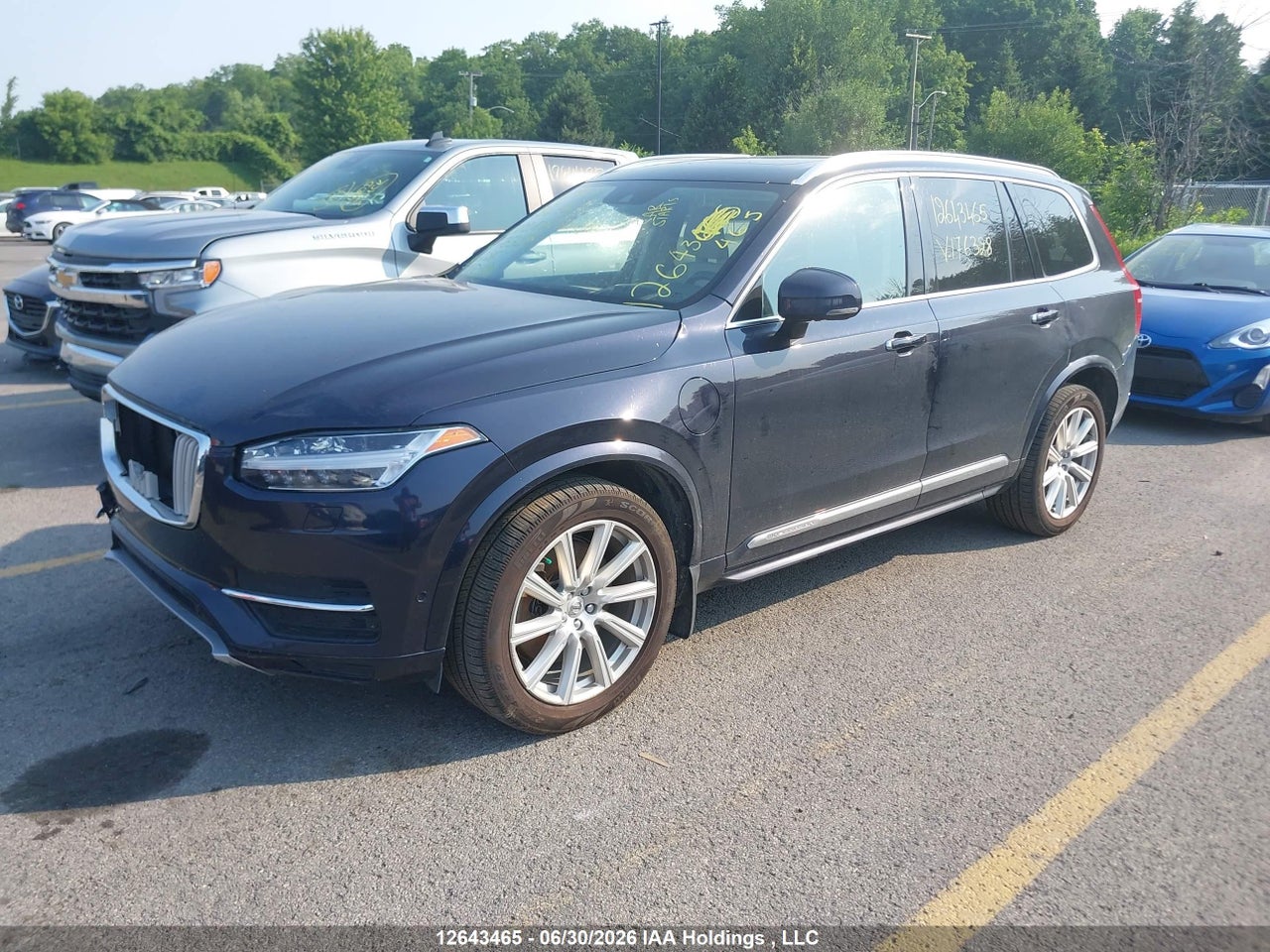 2017 VOLVO XC90 HYBRID T8 PHEV INSCRIPTION thumbnail 3