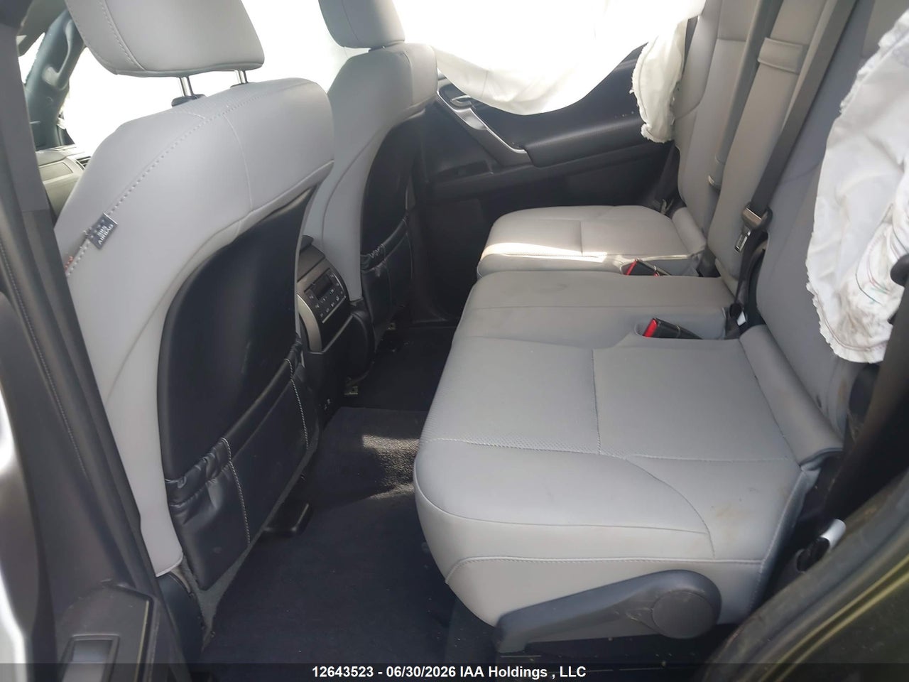 2023 LEXUS GX 460 thumbnail 9