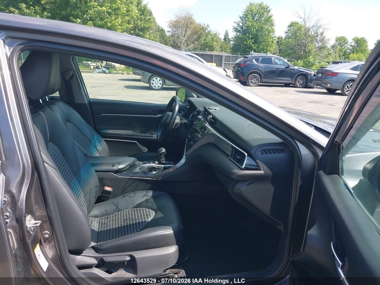 2018 TOYOTA CAMRY thumbnail 6