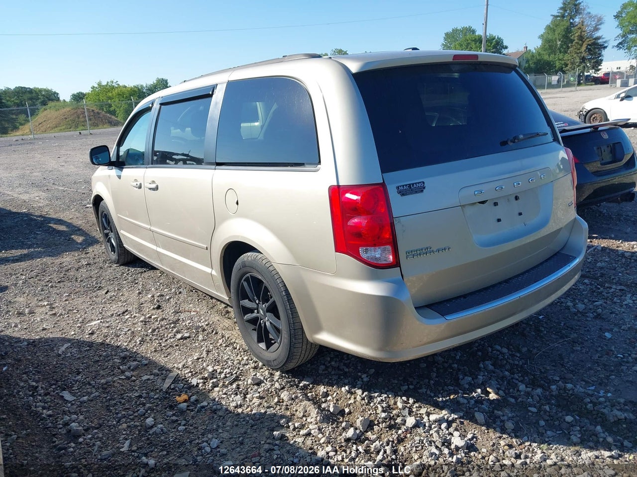 2015 DODGE GRAND CARAVAN thumbnail 4