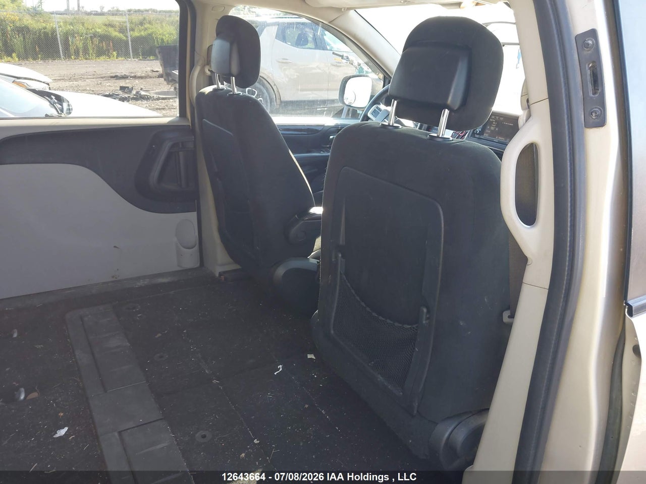 2015 DODGE GRAND CARAVAN thumbnail 9