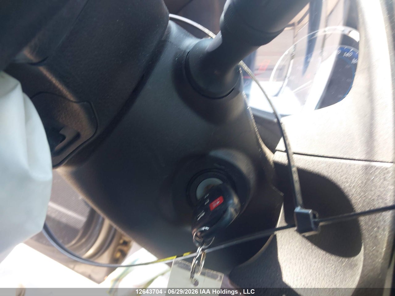 2019 TOYOTA COROLLA LE thumbnail 12