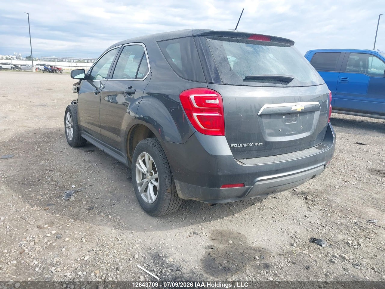2017 CHEVROLET EQUINOX LS thumbnail 4
