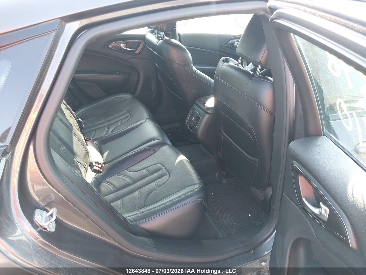 2015 CHRYSLER 200 S thumbnail 9