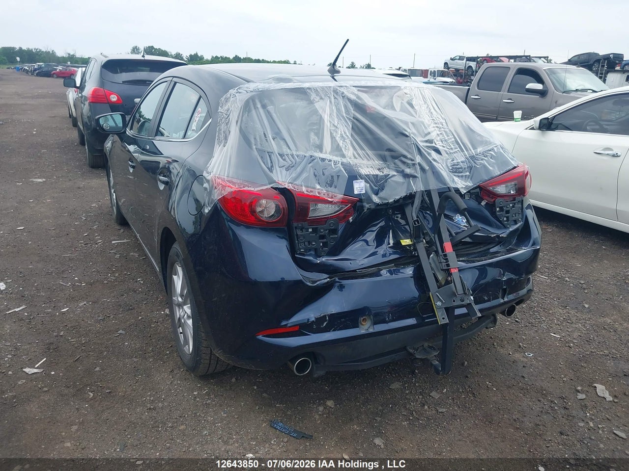 2017 MAZDA 3 TOURING thumbnail 4
