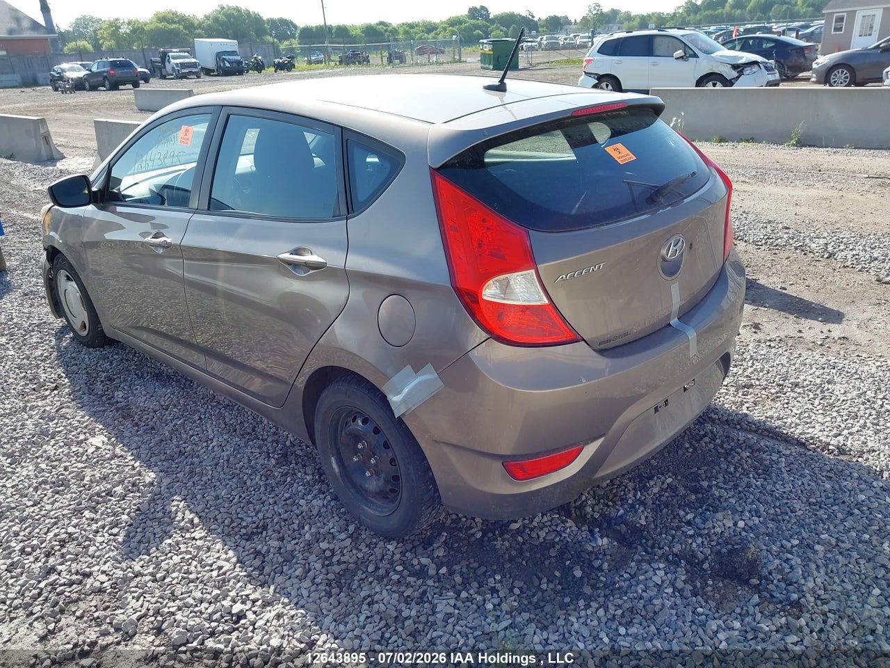 2014 HYUNDAI ACCENT GL thumbnail 4