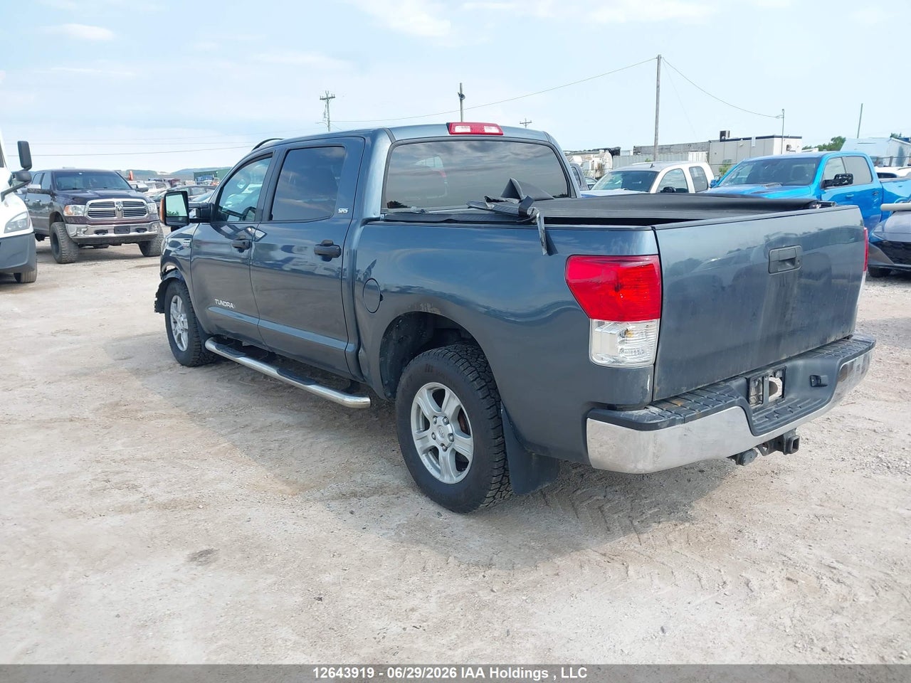 2010 TOYOTA TUNDRA CREWMAX SR5 thumbnail 4