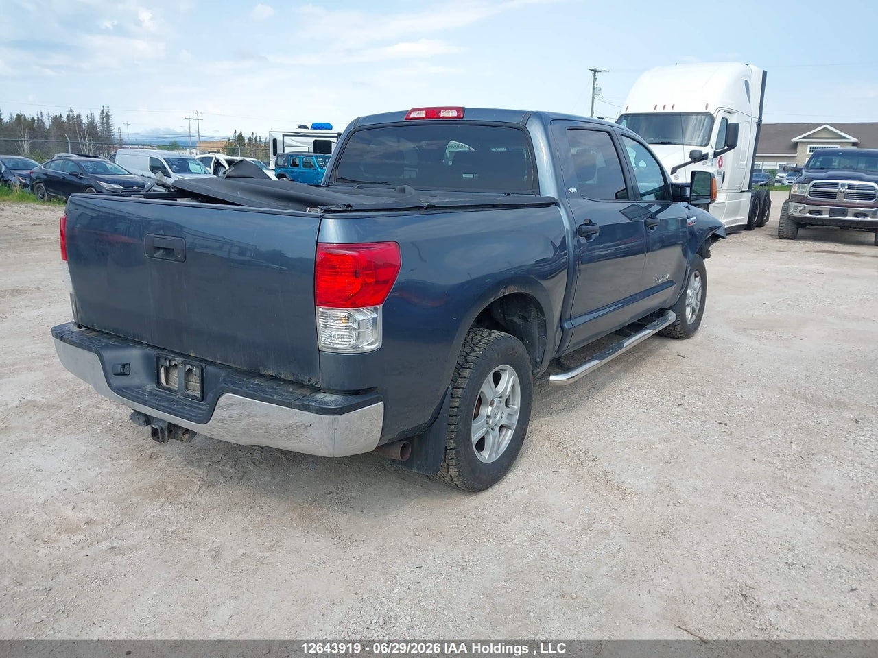 2010 TOYOTA TUNDRA CREWMAX SR5 thumbnail 5