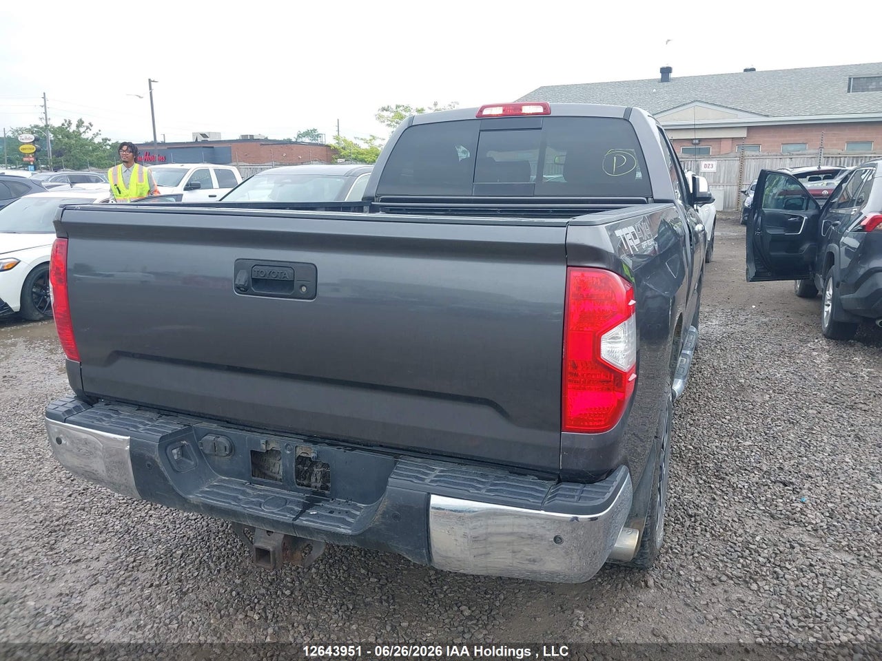 2015 TOYOTA TUNDRA SR 5.7L V8 thumbnail 5