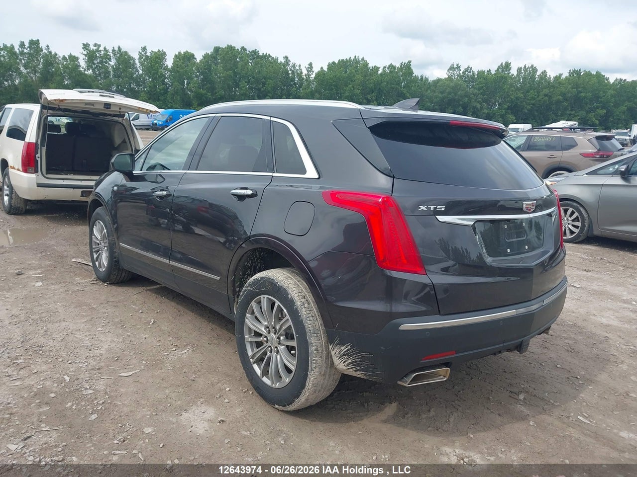 2017 CADILLAC XT5 LUXURY thumbnail 4