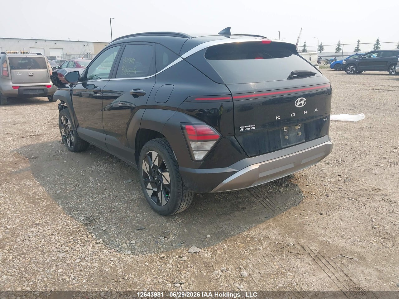 2024 HYUNDAI KONA 2.0L PREFERRED WITH TREND PACKAGE thumbnail 4