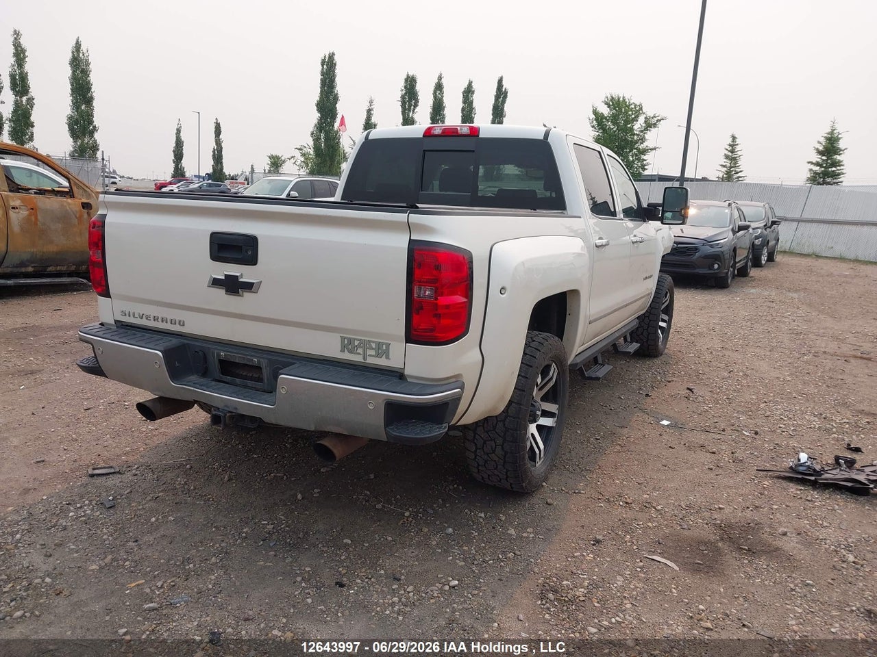 2015 CHEVROLET SILVERADO 1500 LTZ thumbnail 5