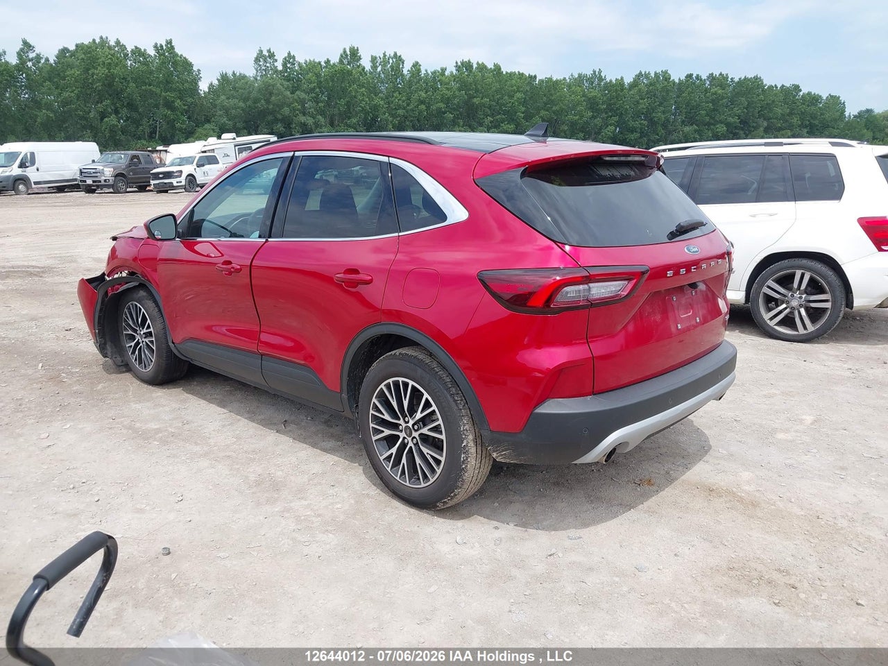 2025 FORD ESCAPE PHEV thumbnail 4