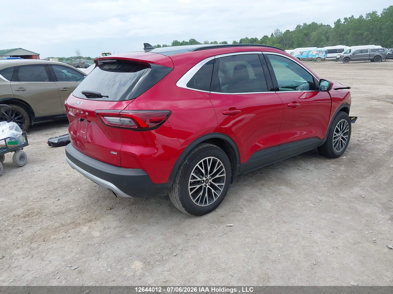 2025 FORD ESCAPE PHEV thumbnail 5