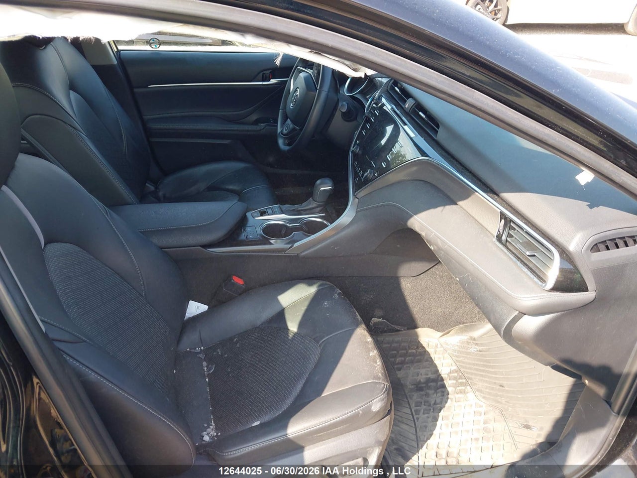 2018 TOYOTA CAMRY thumbnail 6