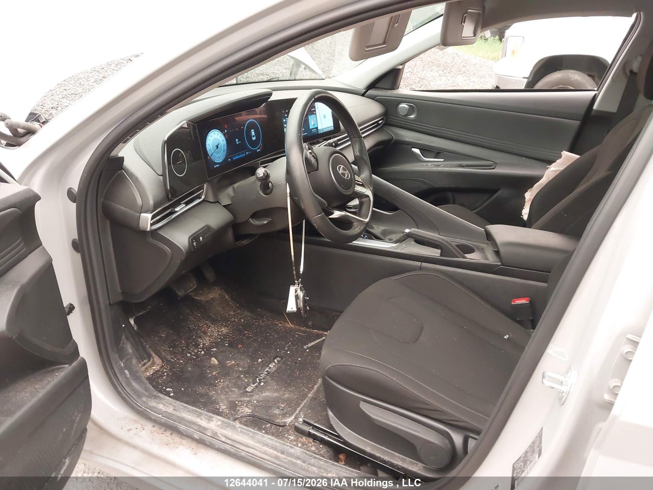 2024 HYUNDAI ELANTRA thumbnail 6