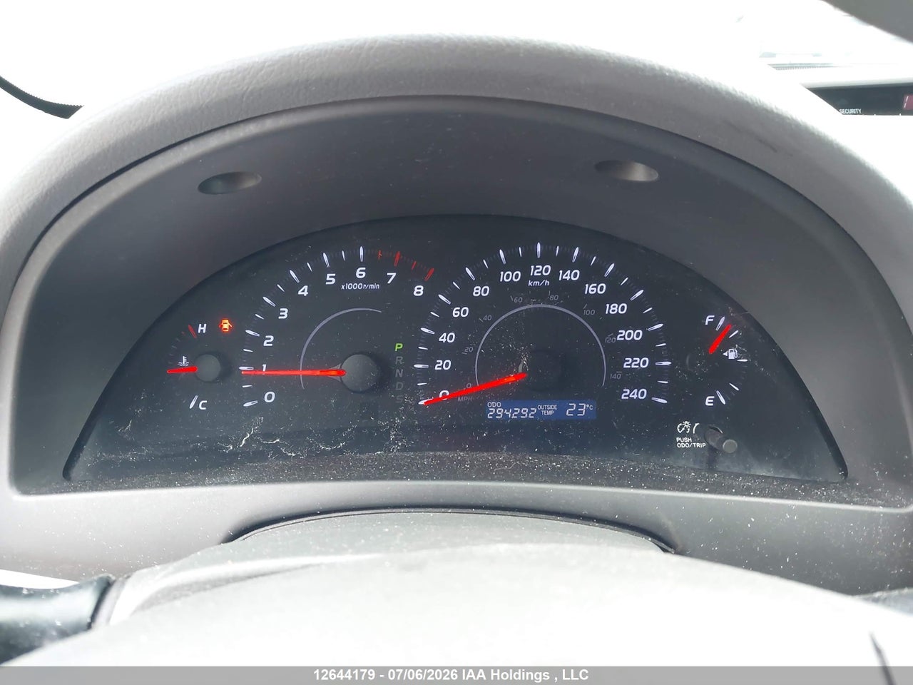 2010 TOYOTA CAMRY LE thumbnail 8