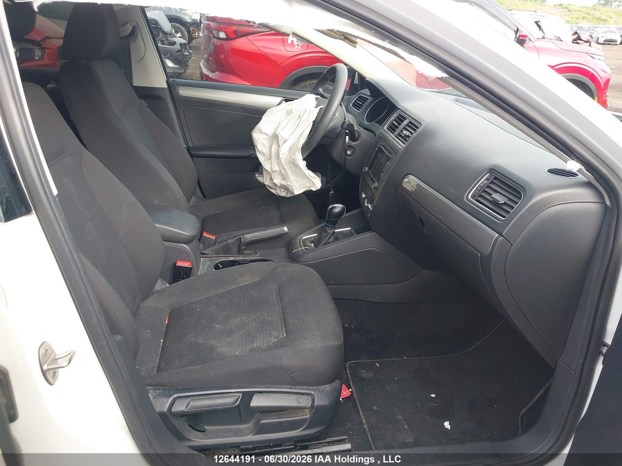 2015 VOLKSWAGEN JETTA 1.8 TSI COMFORTLINE/1.8 TSI TRENDLINE+ thumbnail 6