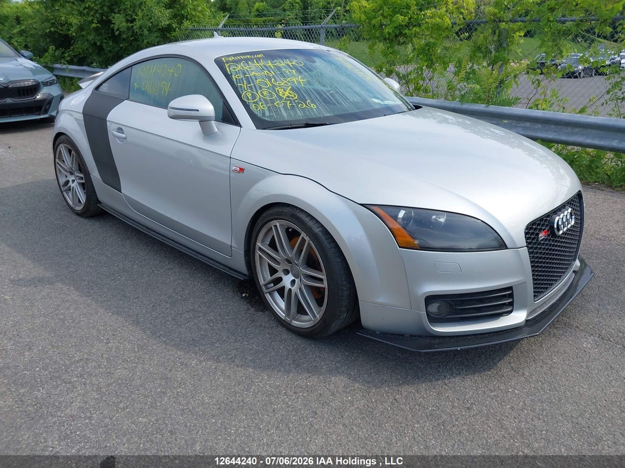 2010 AUDI TT 2.0T thumbnail 2