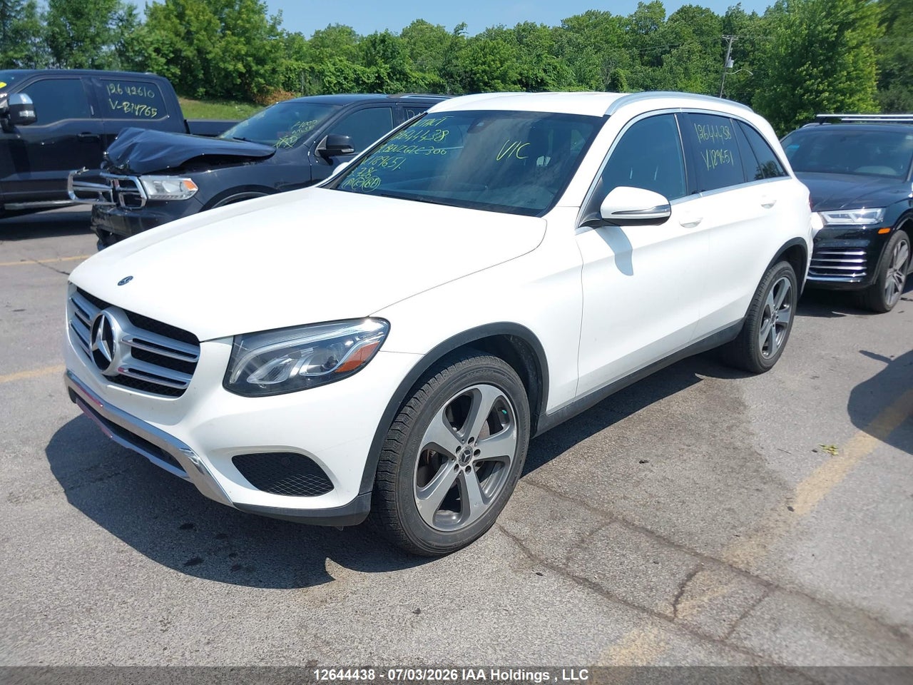 2019 MERCEDES BENZ GLC 300 4MATIC thumbnail 3