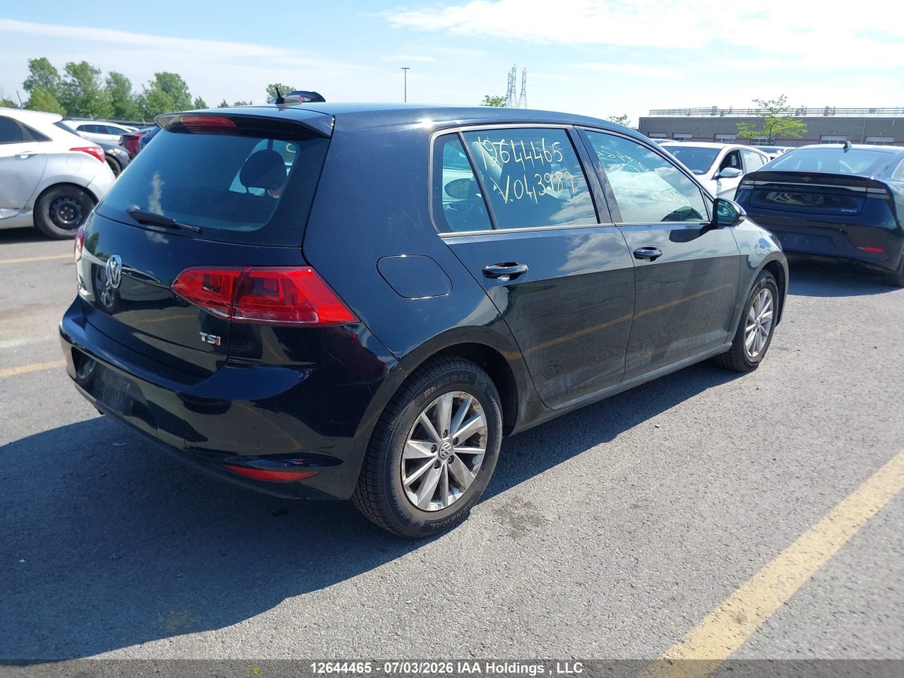 2016 VOLKSWAGEN GOLF thumbnail 5