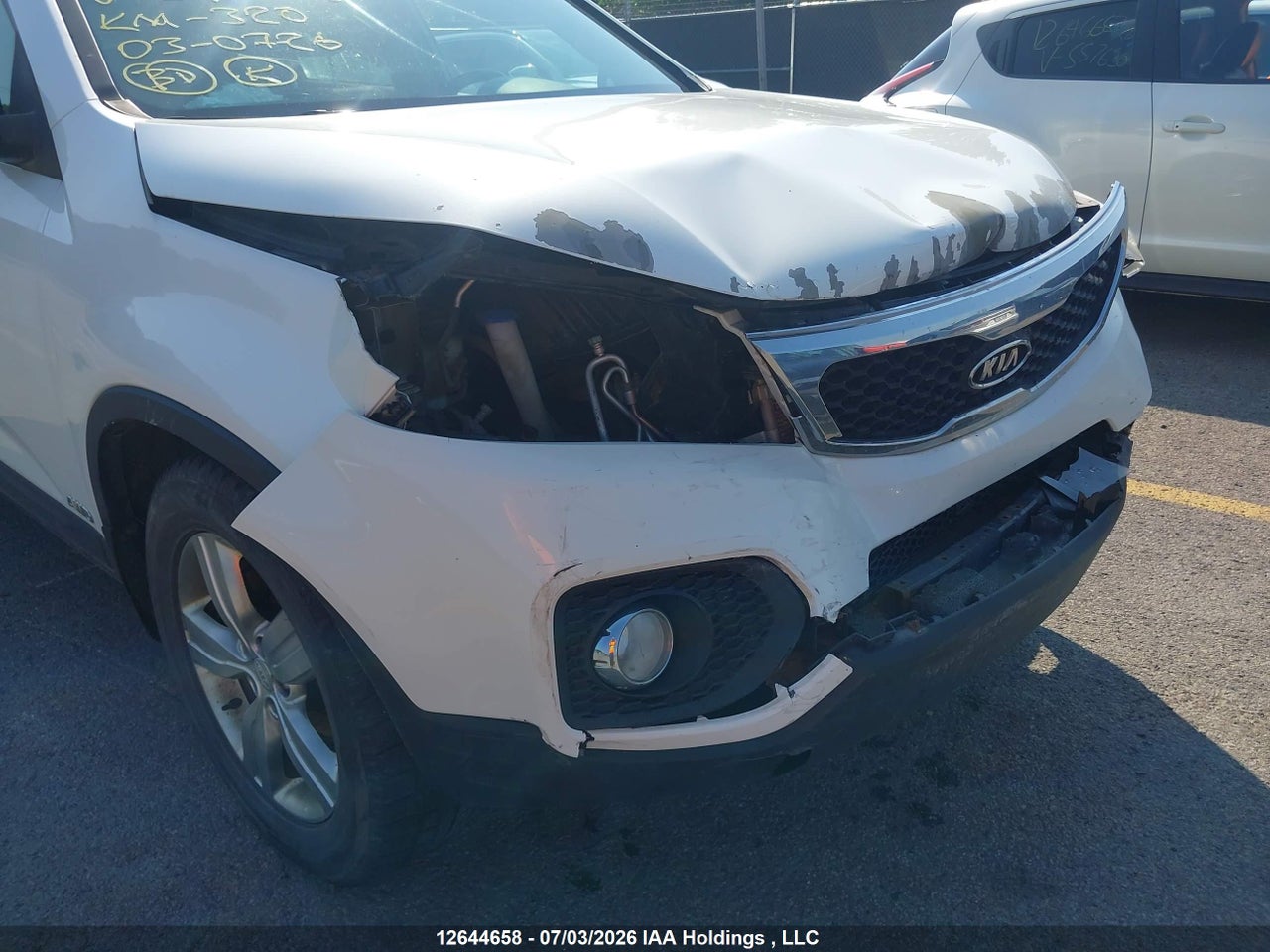 2012 KIA SORENTO EX thumbnail 7