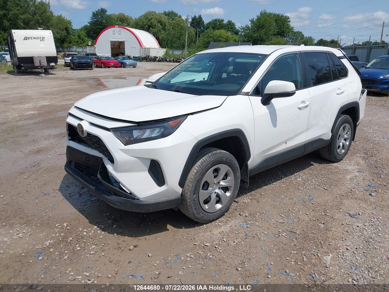 2022 TOYOTA RAV4 LE thumbnail 3