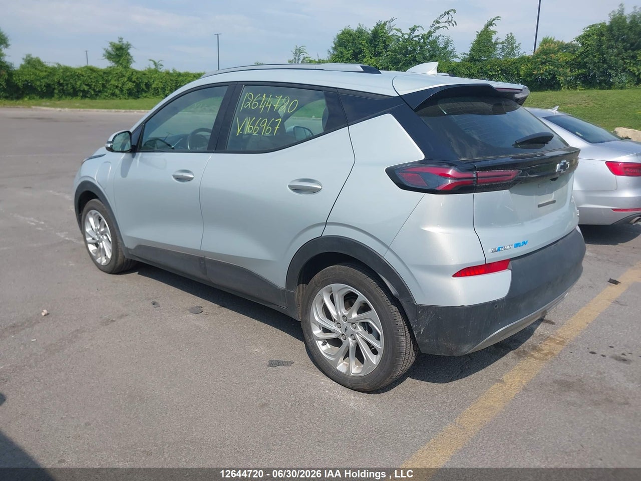 2023 CHEVROLET BOLT EUV LT thumbnail 4